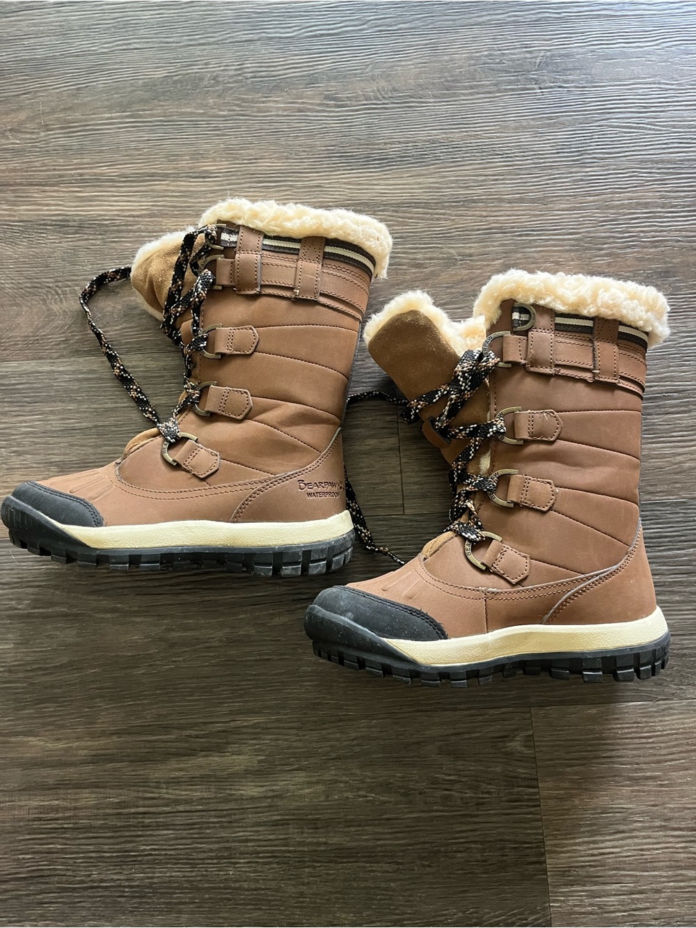 Women's Bearpaw Brown Insulated Winter Lace-Up Boots